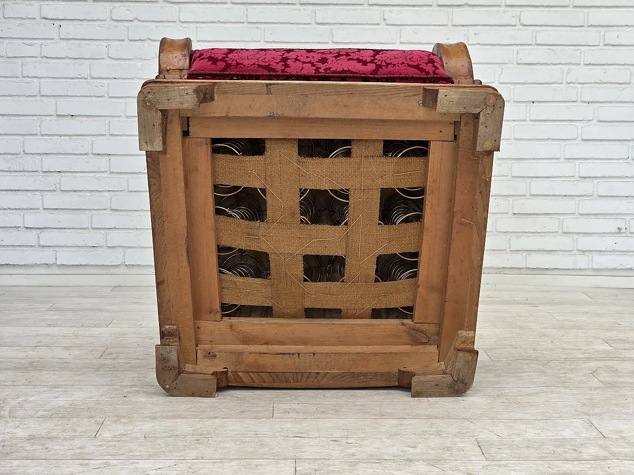 Anni '50, poltrona relax danese, velluto rosso, legno di quercia. 20