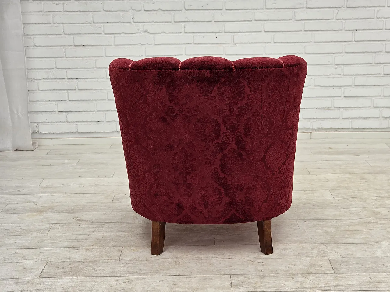Anni '60, poltrona danese, mobili in velluto rosso ciliegia. 15