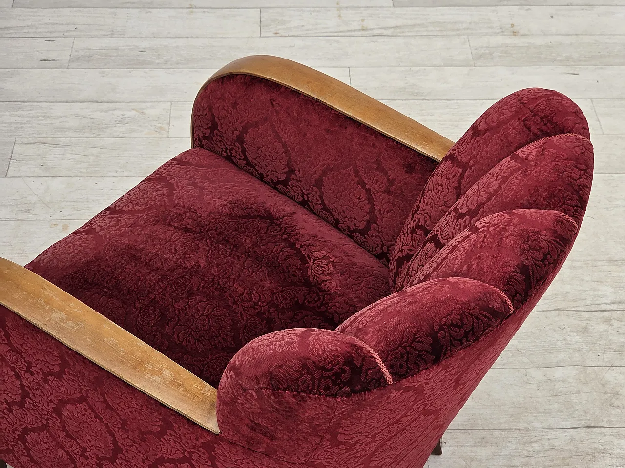 Anni '60, poltrona danese, mobili in velluto rosso ciliegia. 17