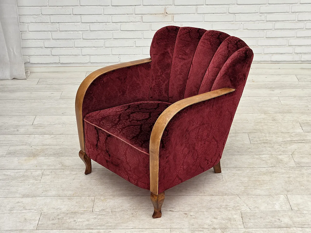 Anni '60, poltrona danese, mobili in velluto rosso ciliegia. 18