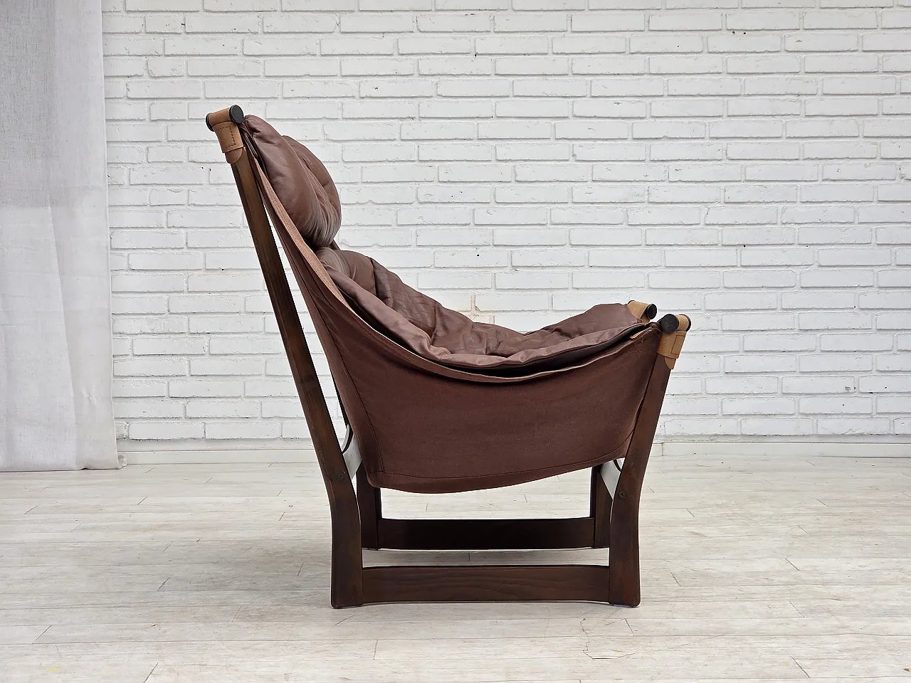 Anni '70, design norvegese di Tormod Alnaes, poltrona lounge "Trega". 16