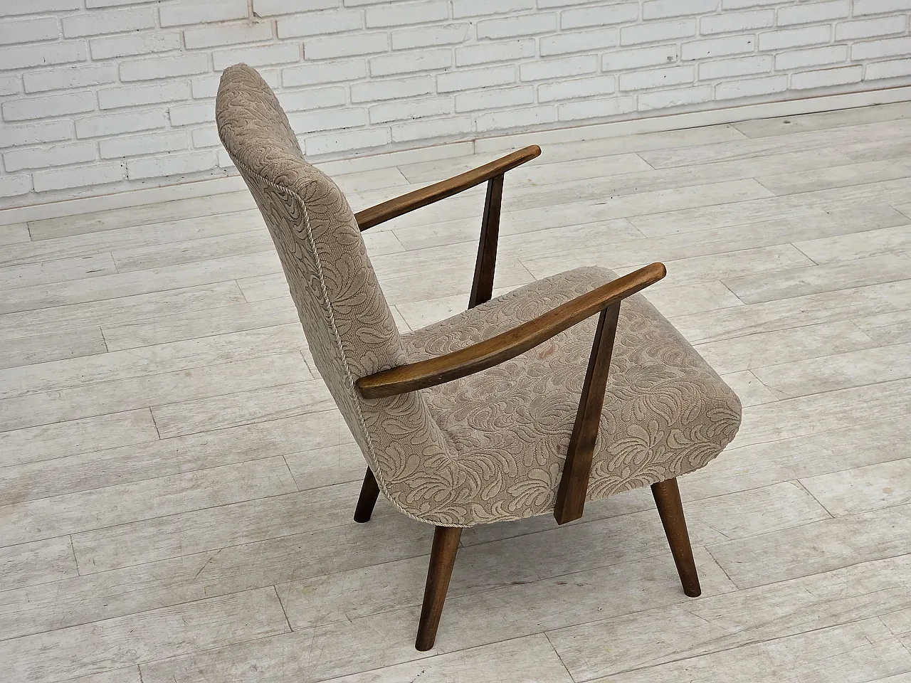 Anni '60, poltrona danese, lana d'arredo, legno di faggio. 11