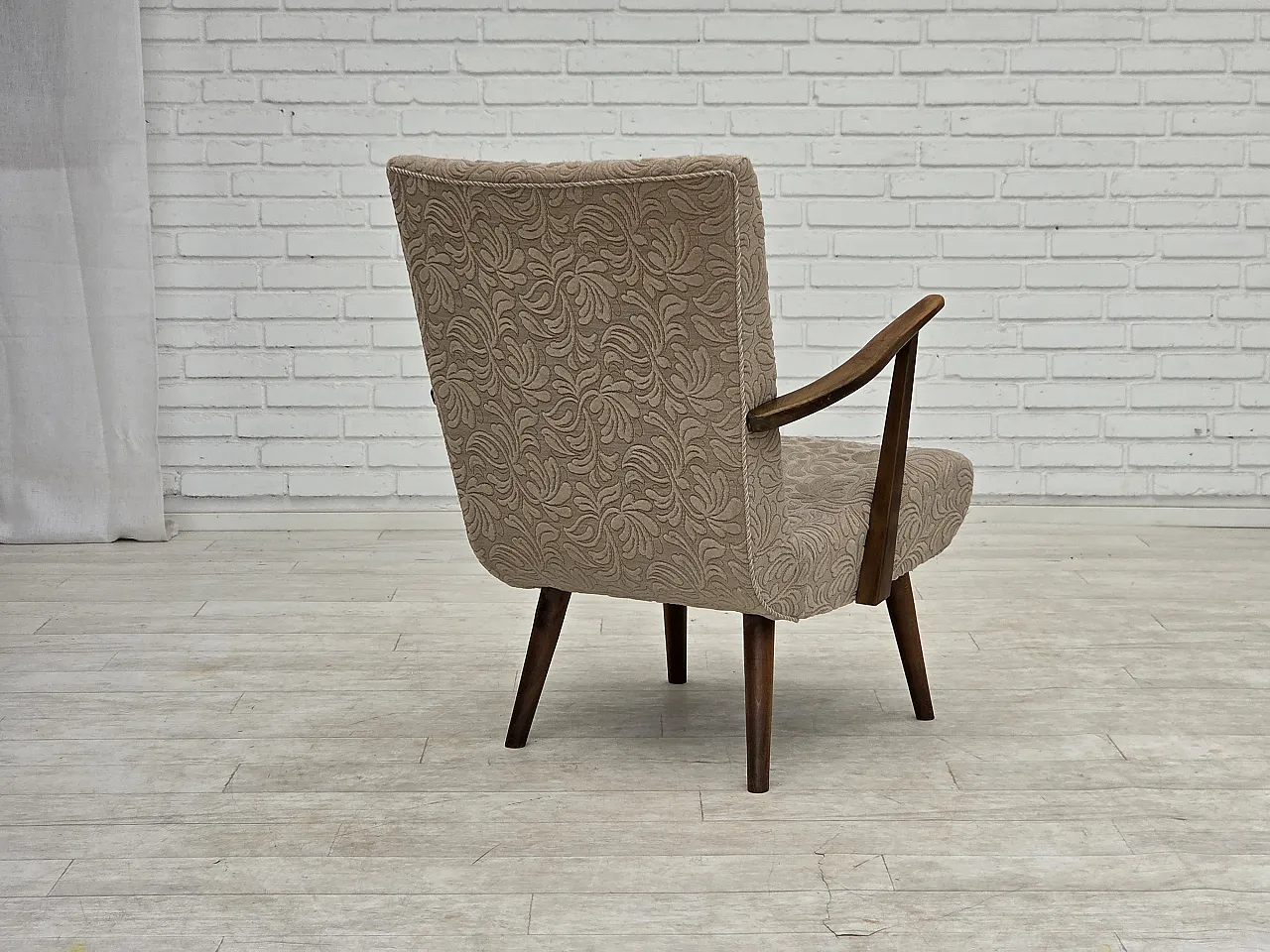 Anni '60, poltrona danese, lana d'arredo, legno di faggio. 13