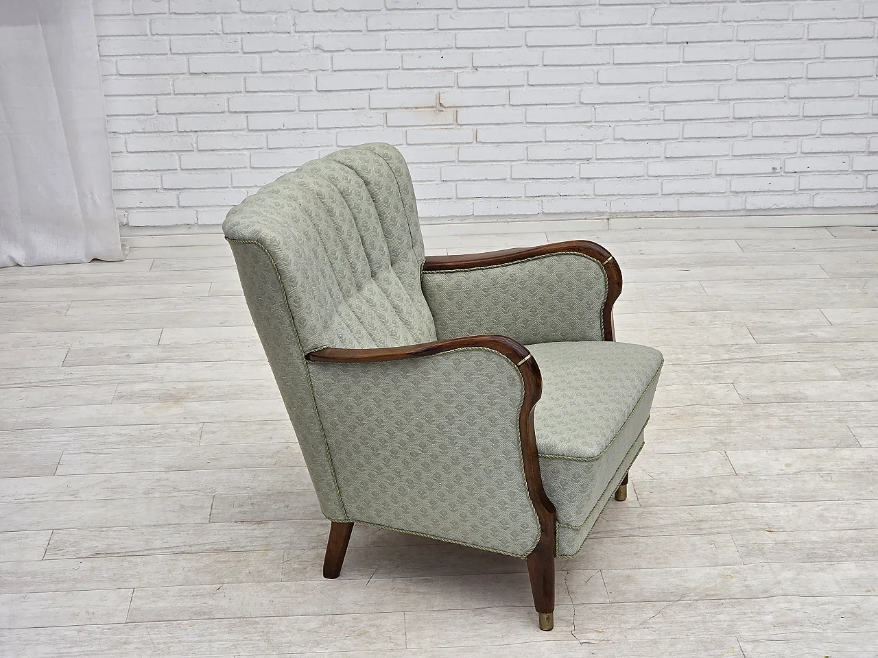 Anni '60, poltrona danese, tessuto d'arredamento azzurro, legno di faggio. 2