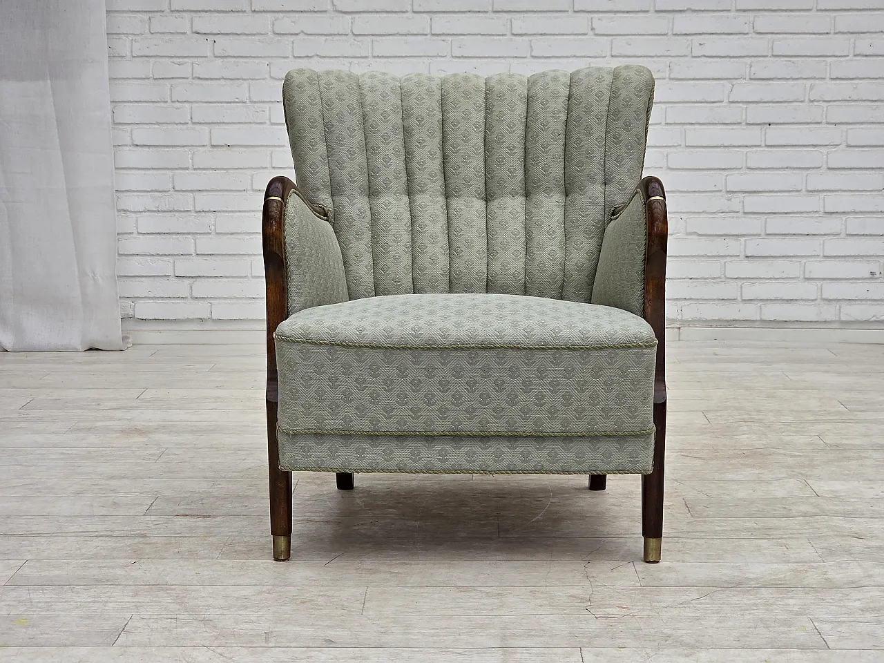 Anni '60, poltrona danese, tessuto d'arredamento azzurro, legno di faggio. 8