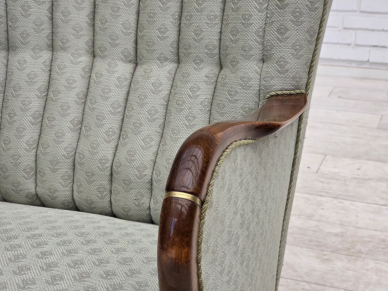 Anni '60, poltrona danese, tessuto d'arredamento azzurro, legno di faggio. 10
