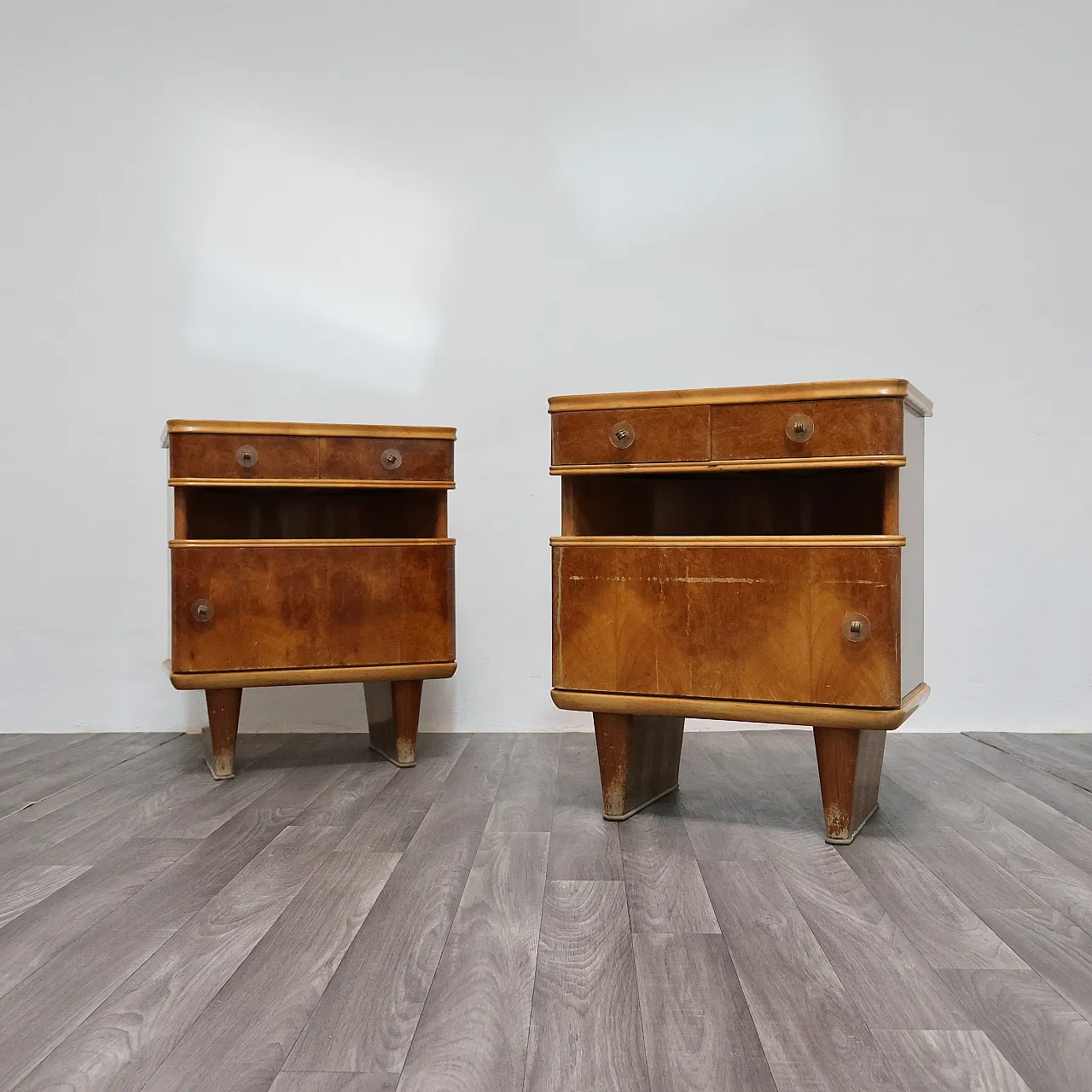 Pair of Art Deco Nightstands, 1940 3
