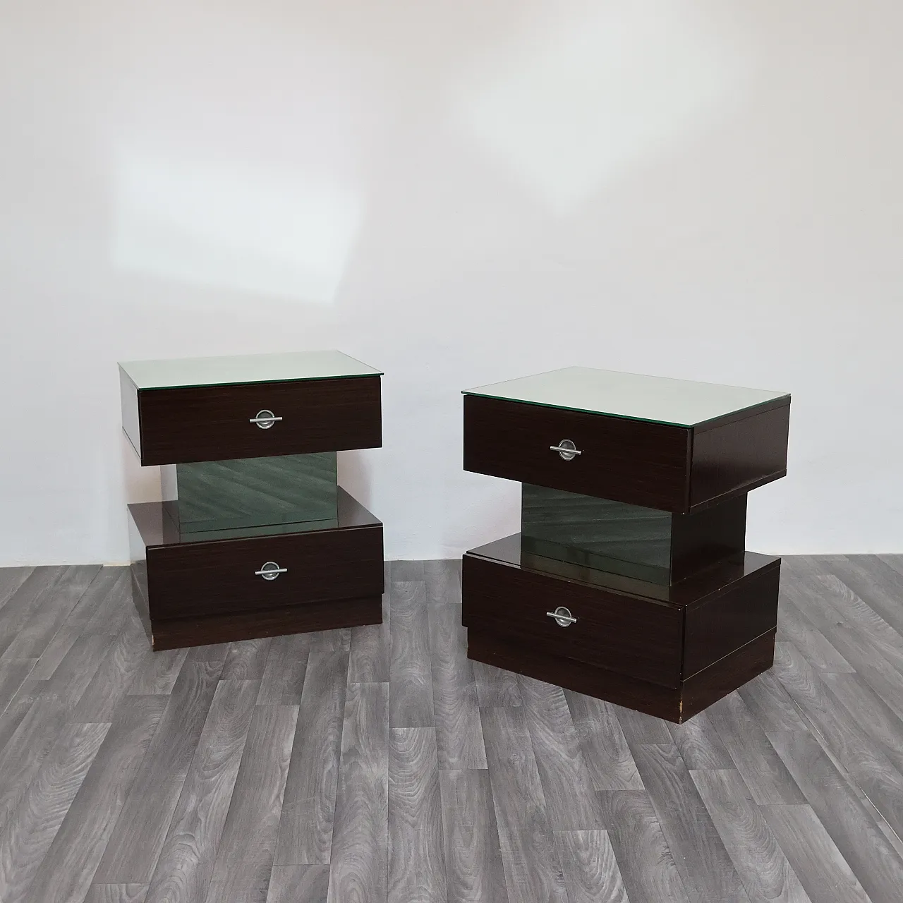 Pair of bedside tables ebano Cubic, 80s 2