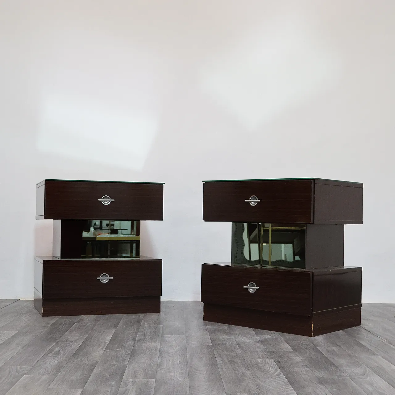 Pair of bedside tables ebano Cubic, 80s 5