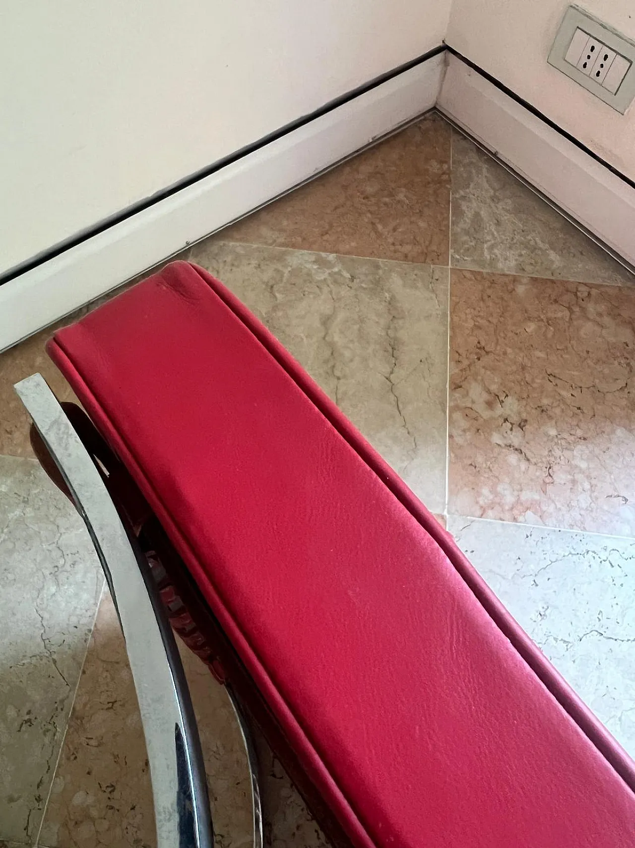 Pair of LMvdR Knoll stools 1