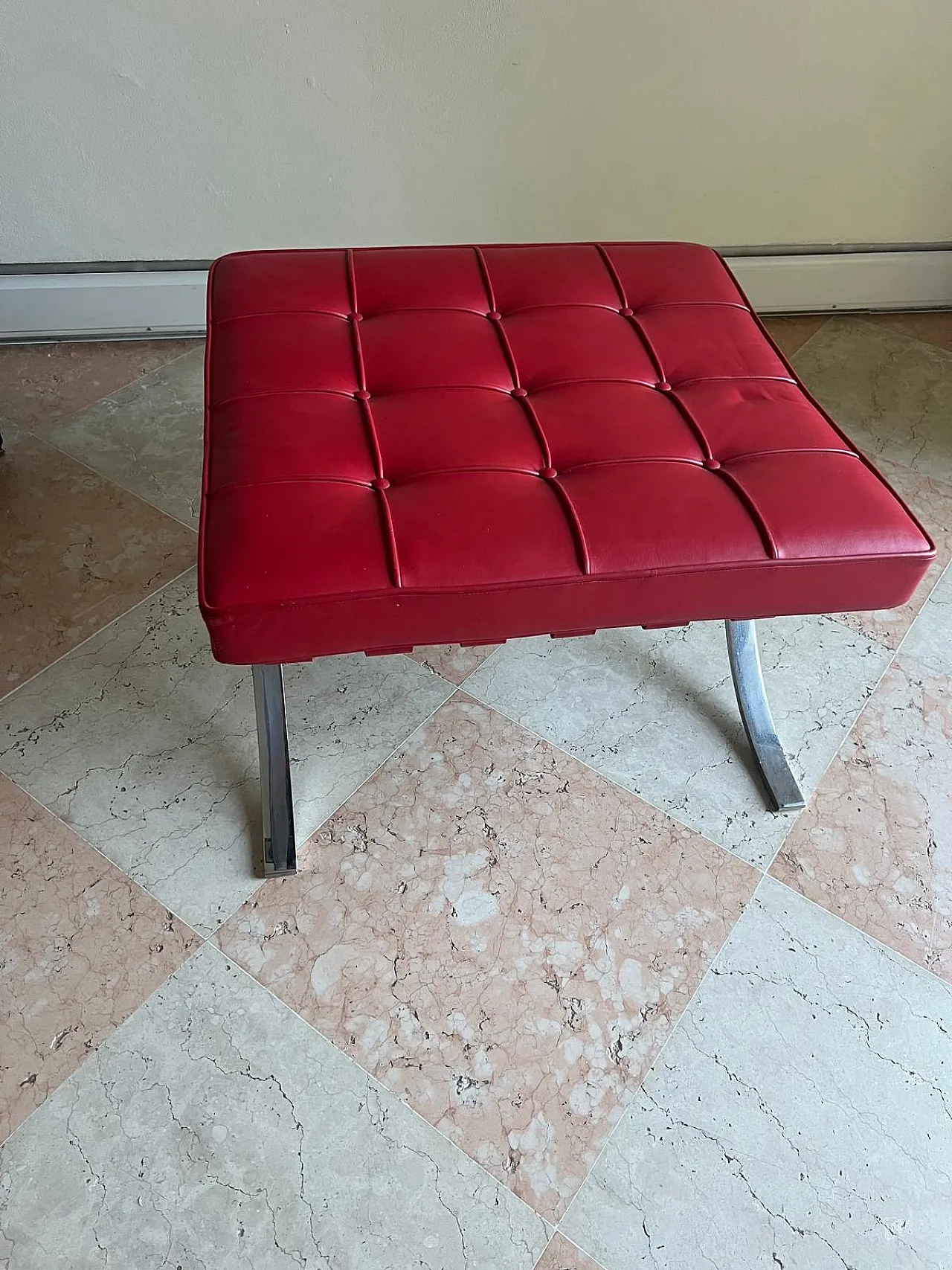 Pair of LMvdR Knoll stools 4