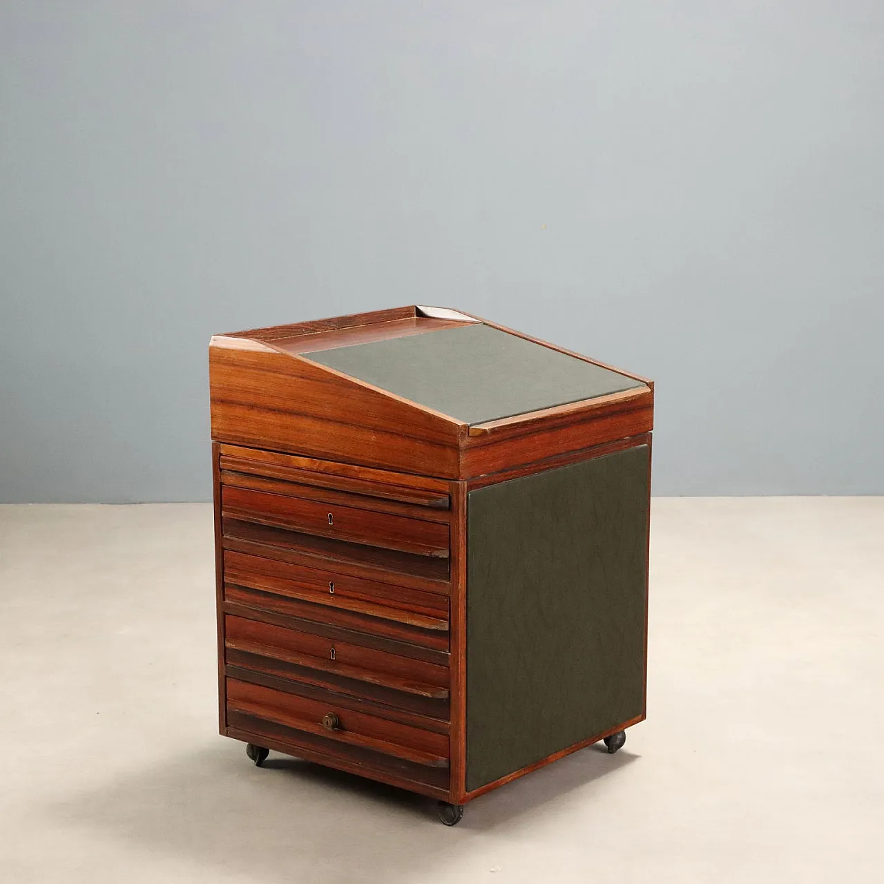 Mobile a cassetti con scrittoio, anni '60 1