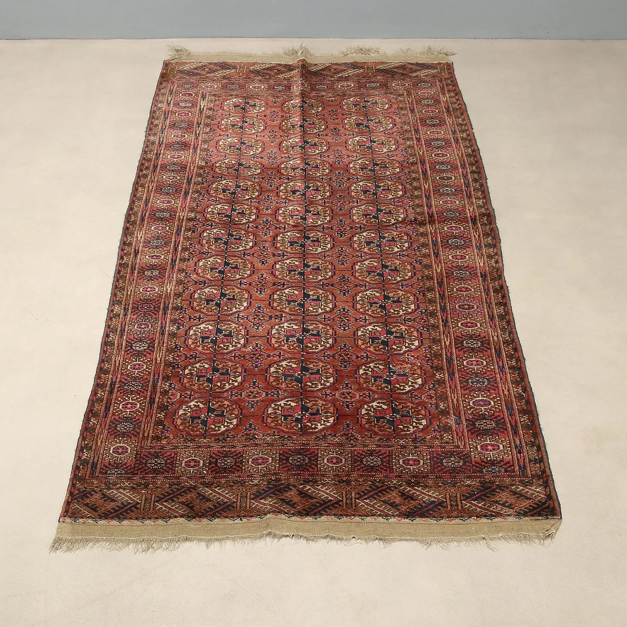 Bukhara wool rug, 20th century 3