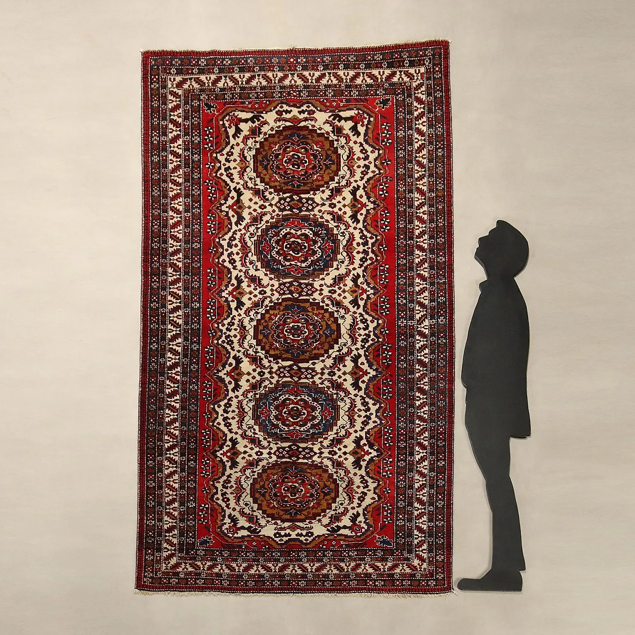Ardebil rug in cotton and wool, 20th century 2