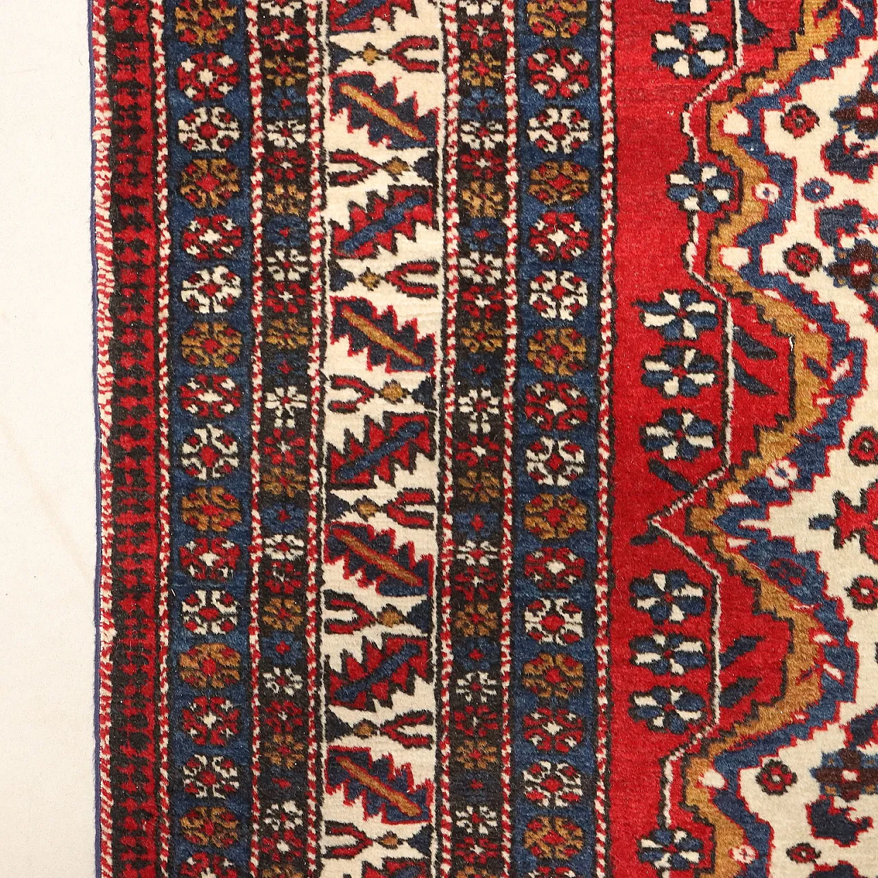 Ardebil rug in cotton and wool, 20th century 6
