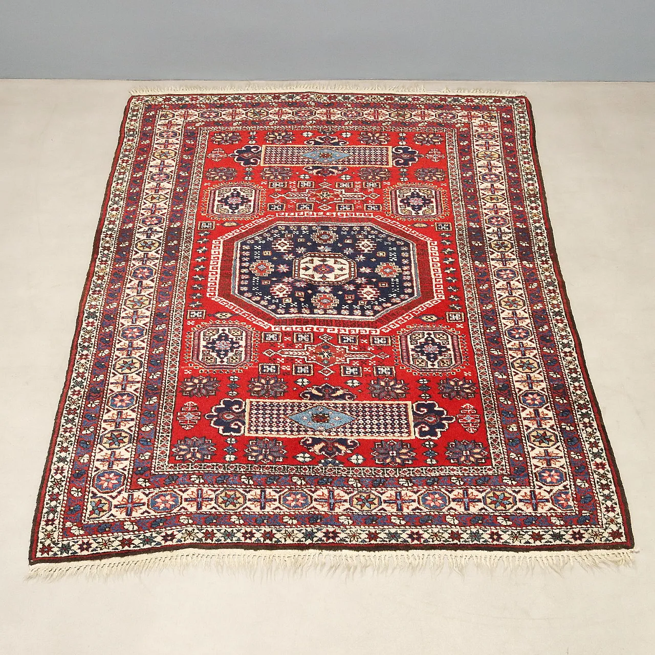Ardebil rug in cotton and wool, 20th century 3