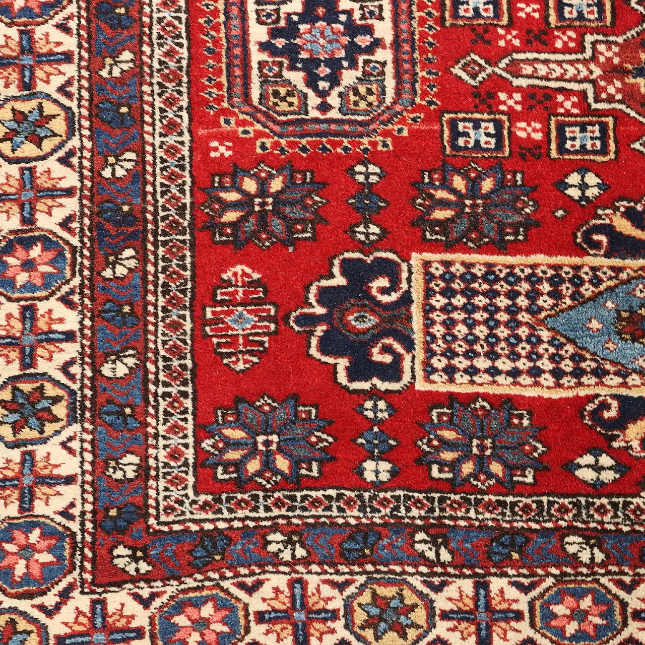 Ardebil rug in cotton and wool, 20th century 5