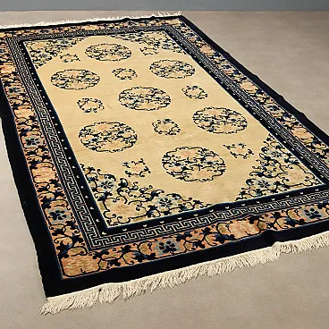 Peking rug in cotton and wool, 20th century