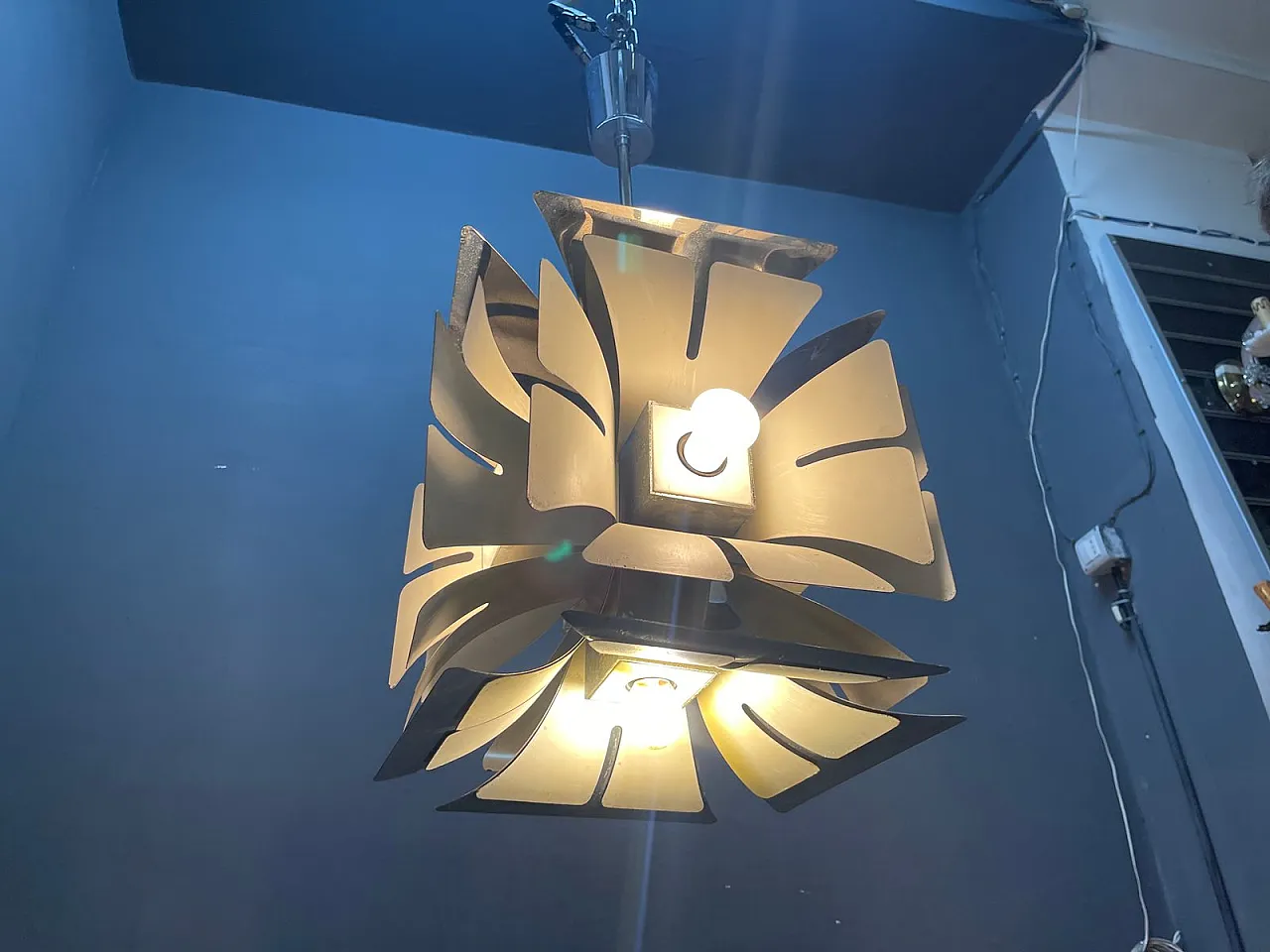 Lampadario Space Age in metallo cromato, anni '70 6
