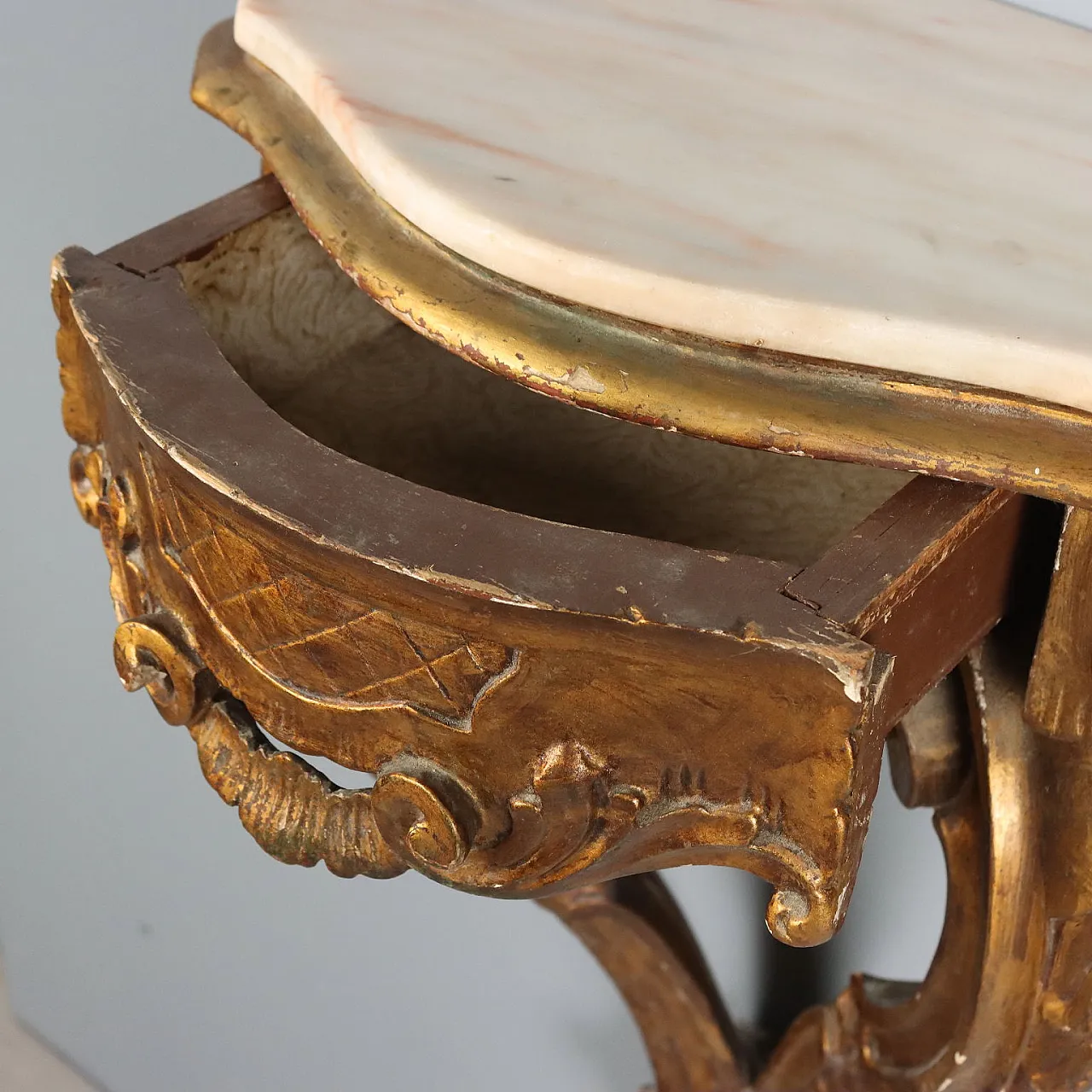Drop-shaped console in gilded wood, 19th century 9