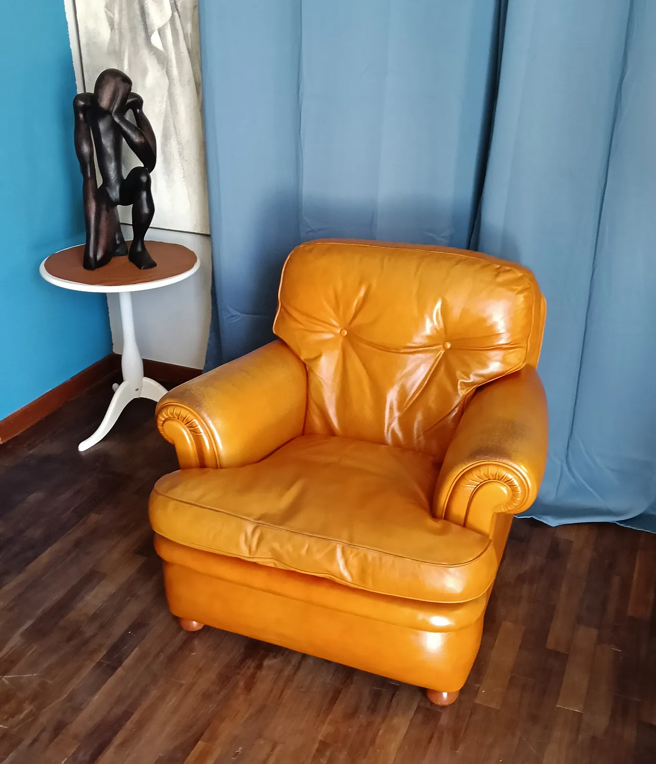 Frau armchair, Dream model. 80s 7
