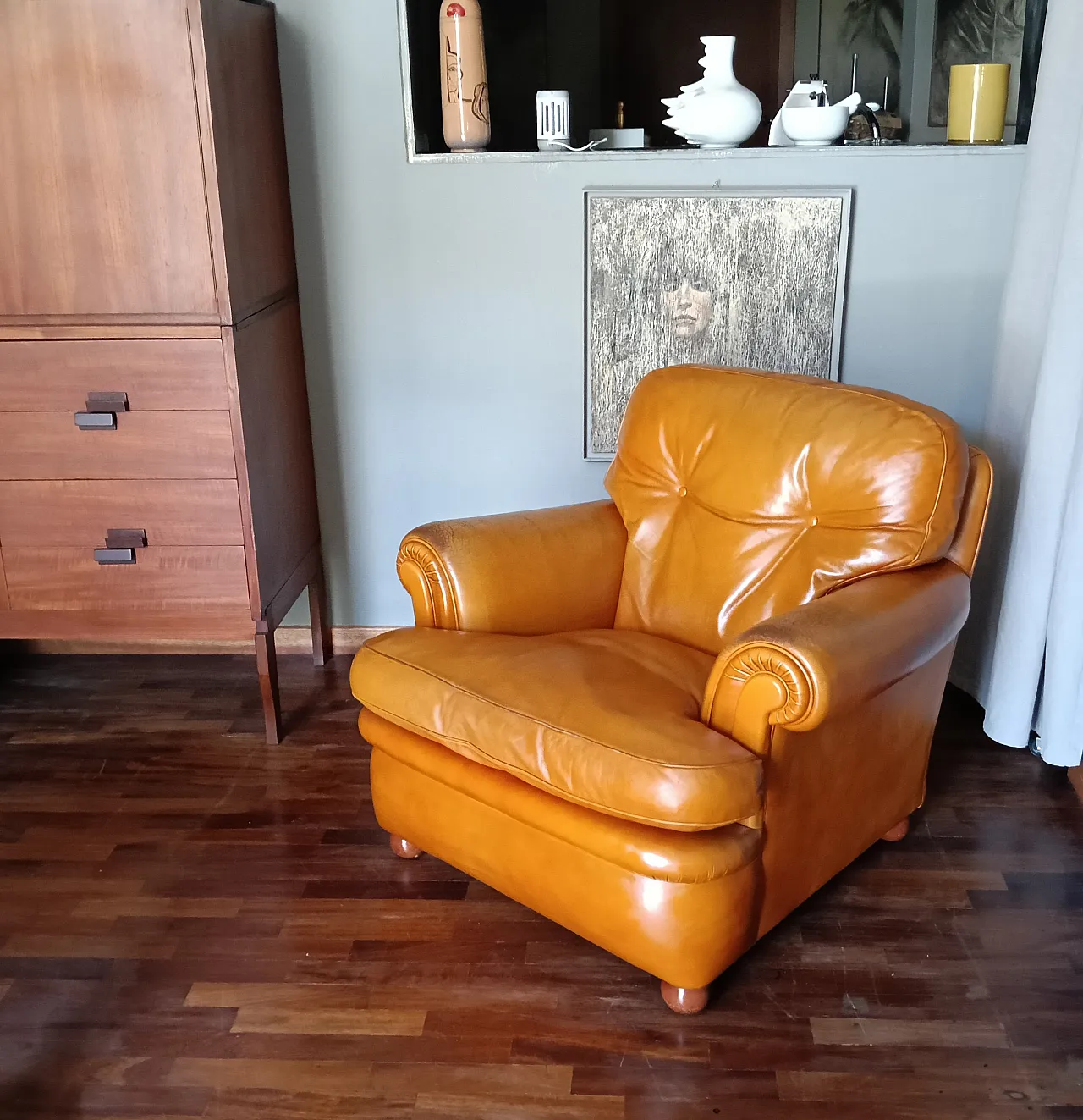 Frau armchair, Dream model. 80s 11