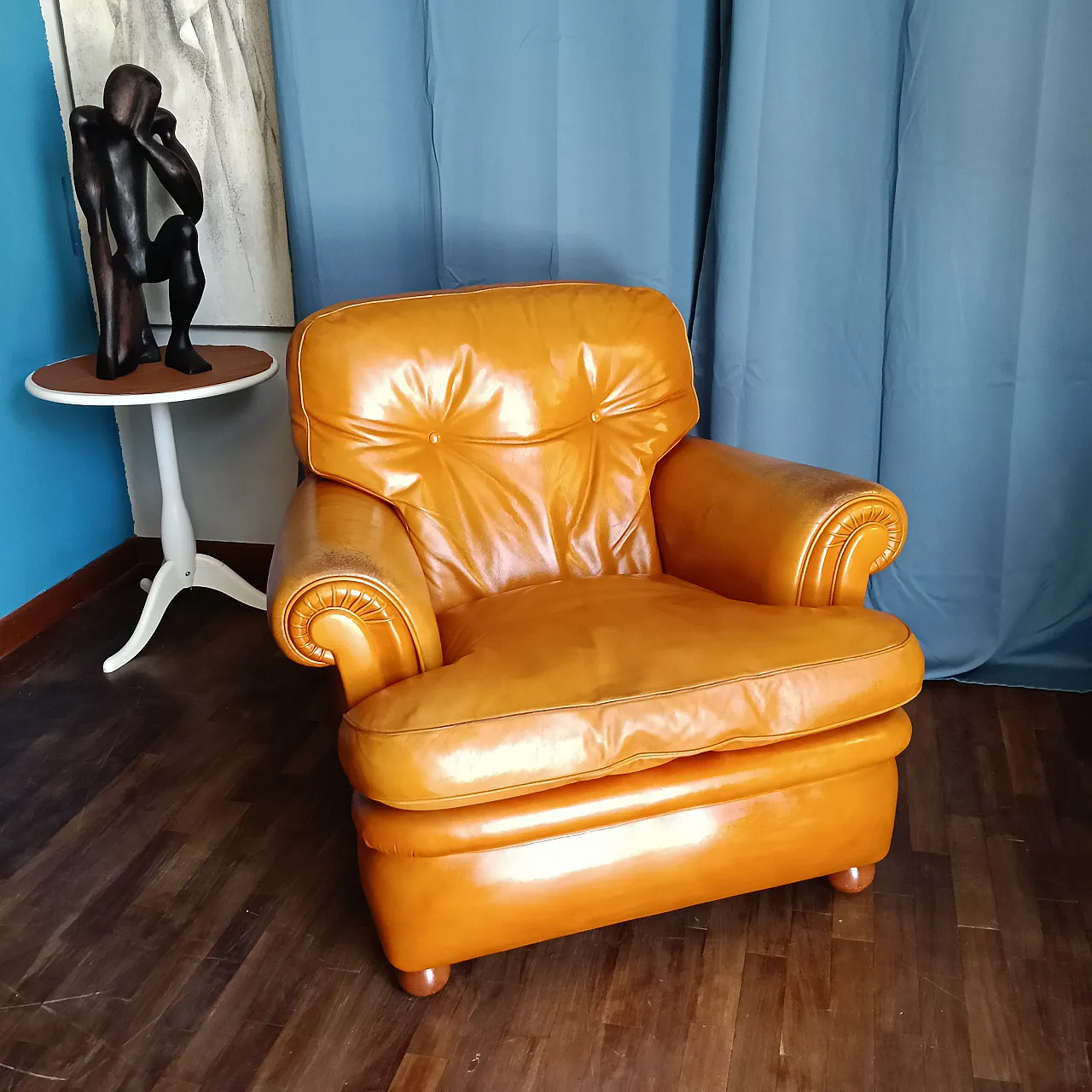 Frau armchair, Dream model. 80s 14