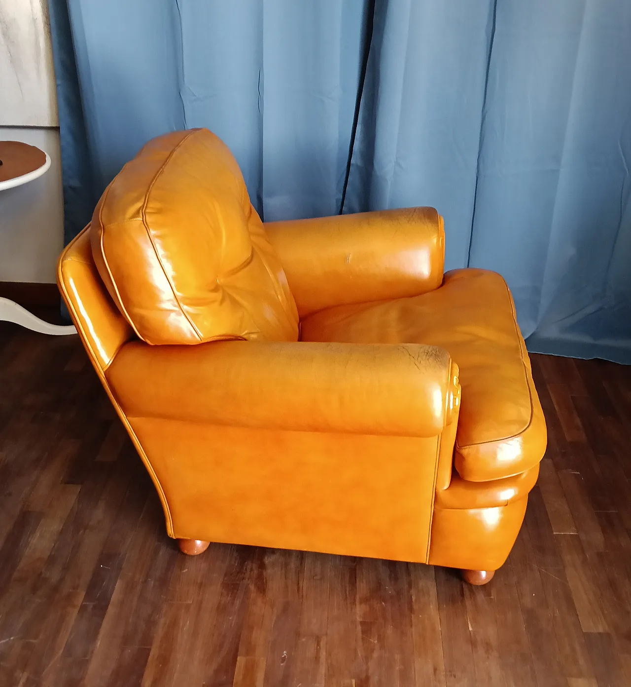 Frau armchair, Dream model. 80s 15