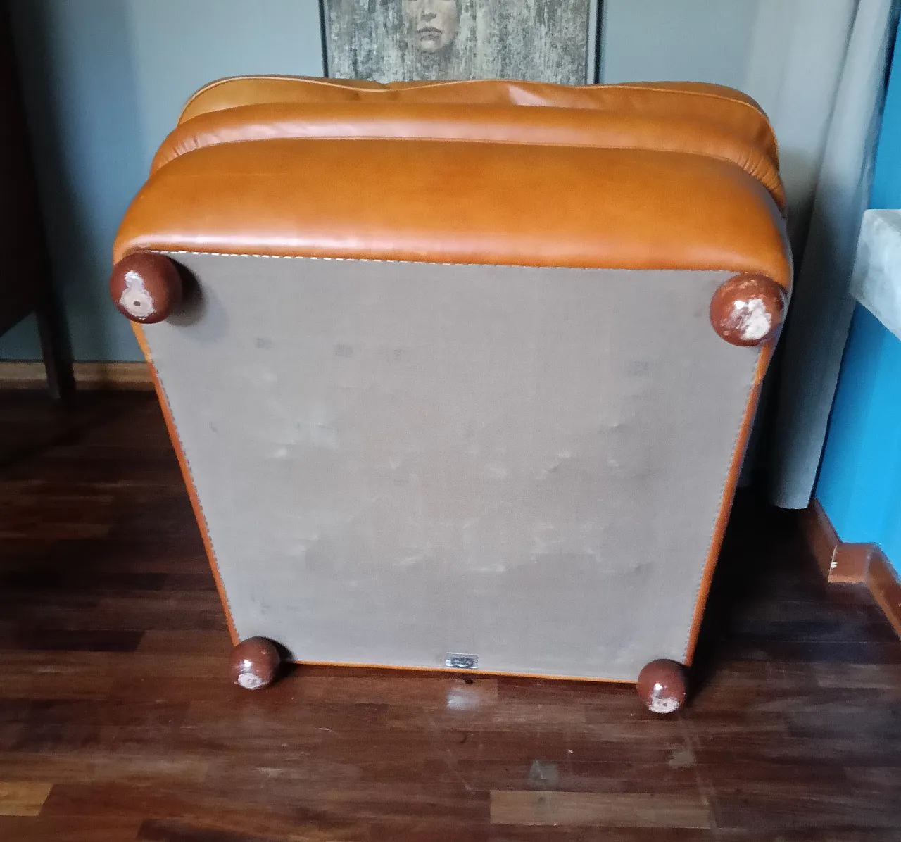 Frau armchair, Dream model. 80s 22