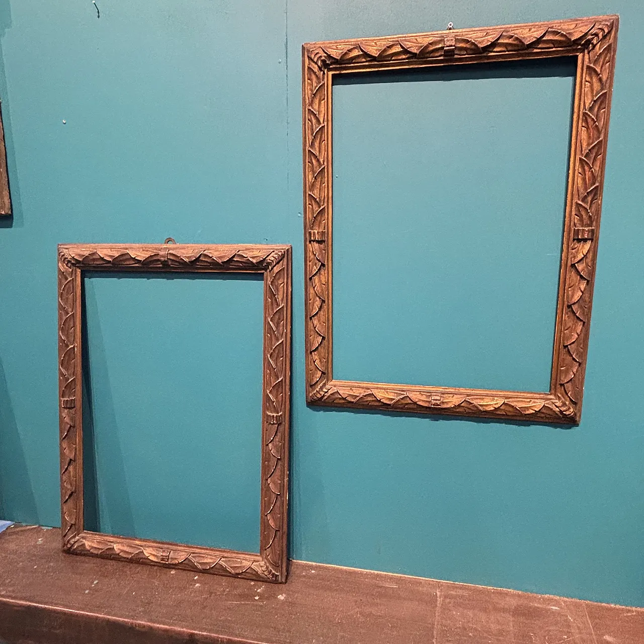 Pair of carved wooden frames, late 19th century 1