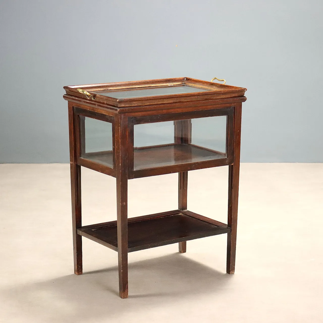 Walnut display table, 19th century 1