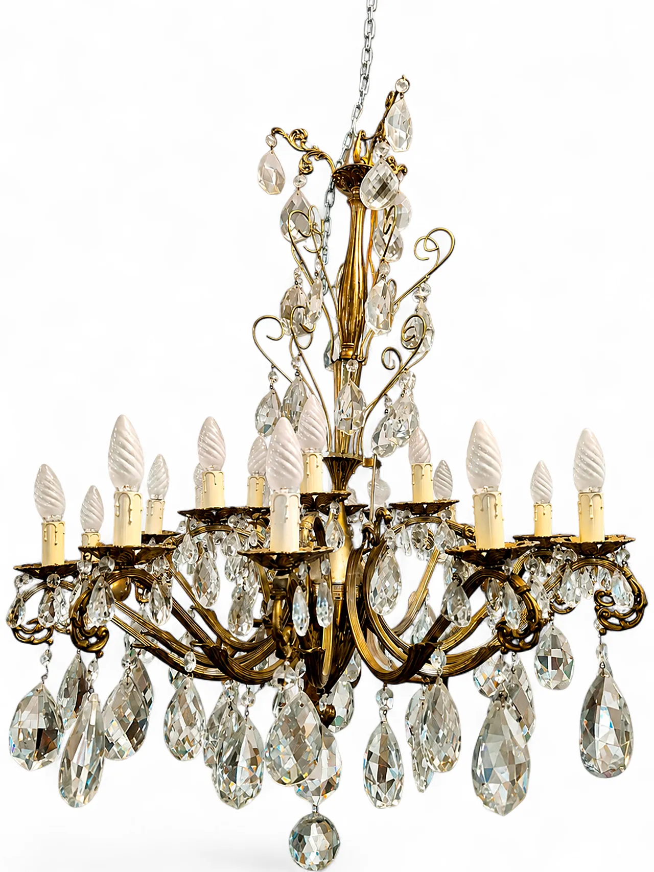 King Umberto di Savoia chandelier with 18 lights in bronze, 19th c. 17