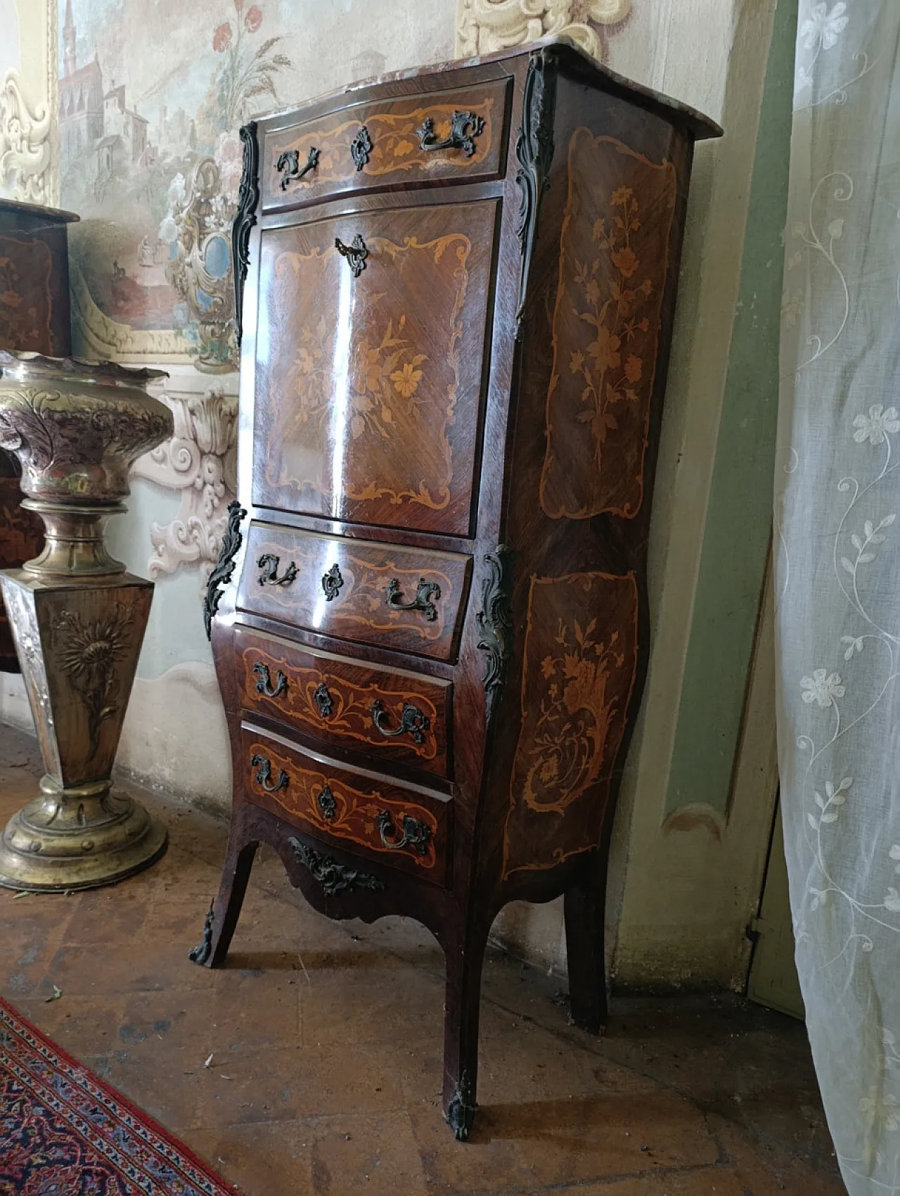 Rare pair of folding secretaires in Louis XV style, 19th century 4