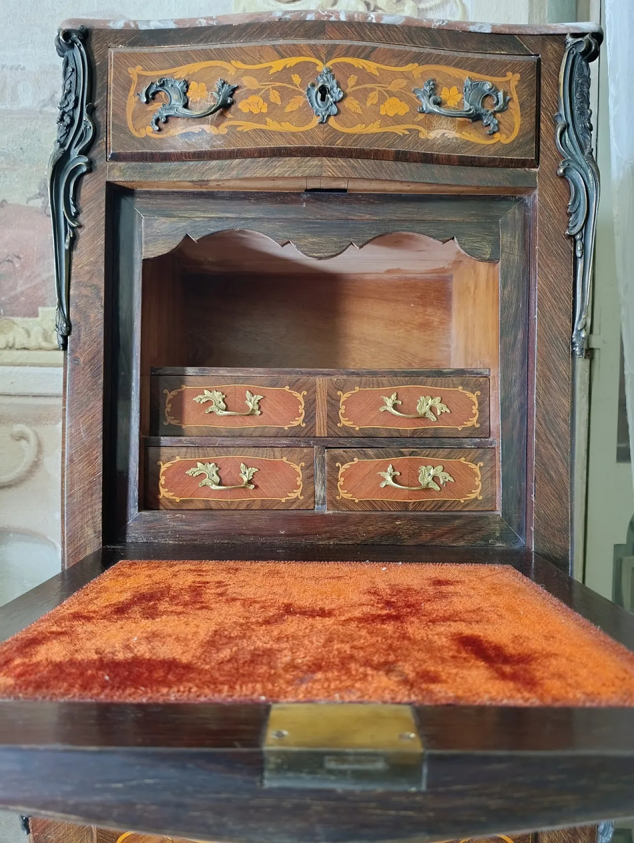 Rare pair of folding secretaires in Louis XV style, 19th century 7