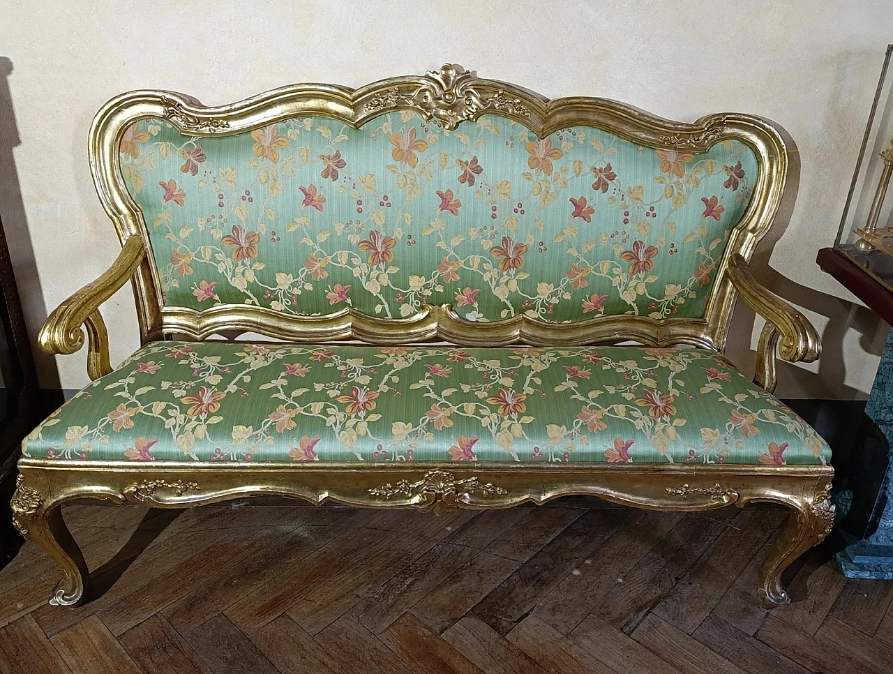 Pair of Louis XV style carved and gilded wooden sofas, 20th century 2