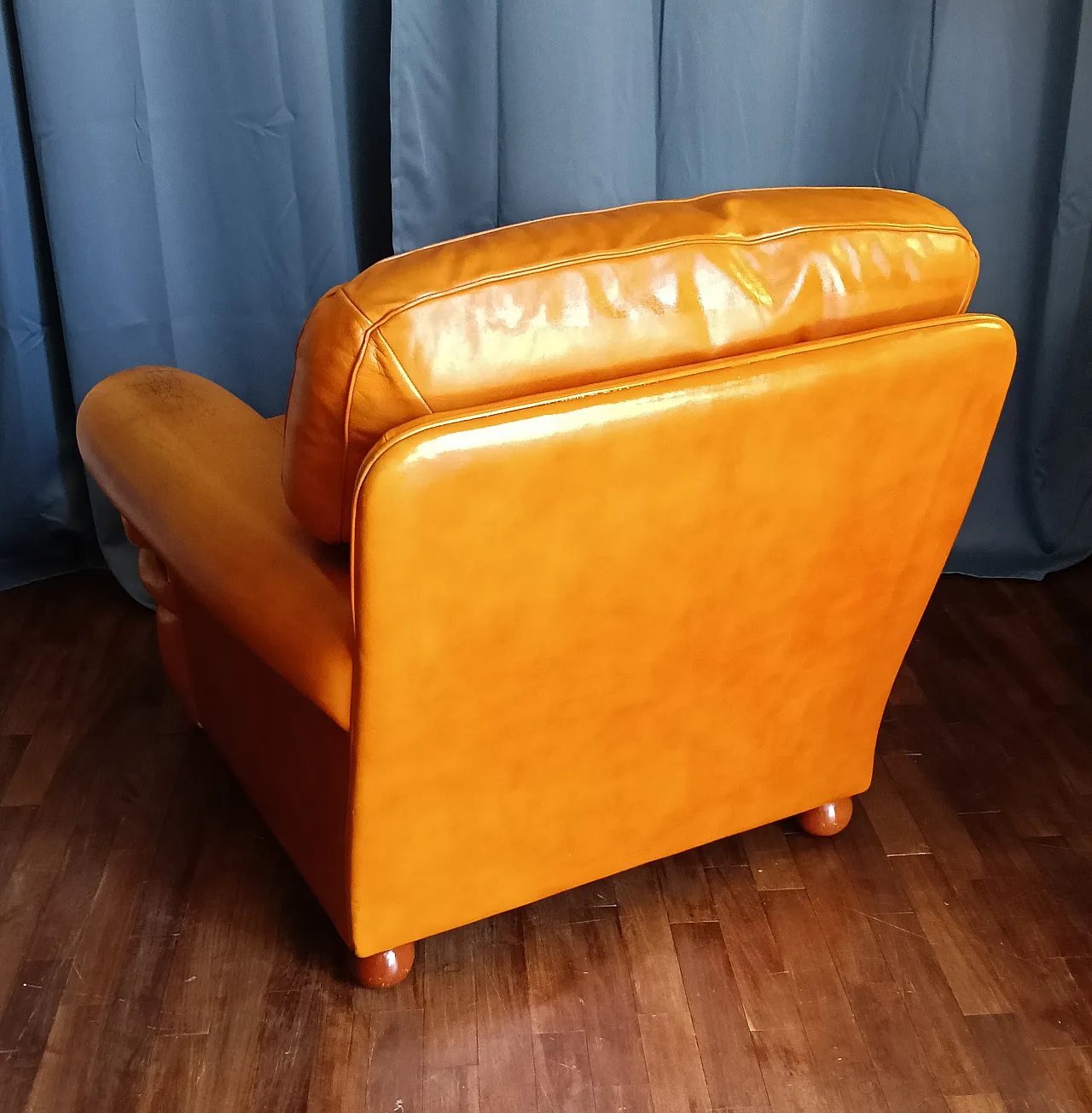 Frau armchair, mod. Dream. 80s 3