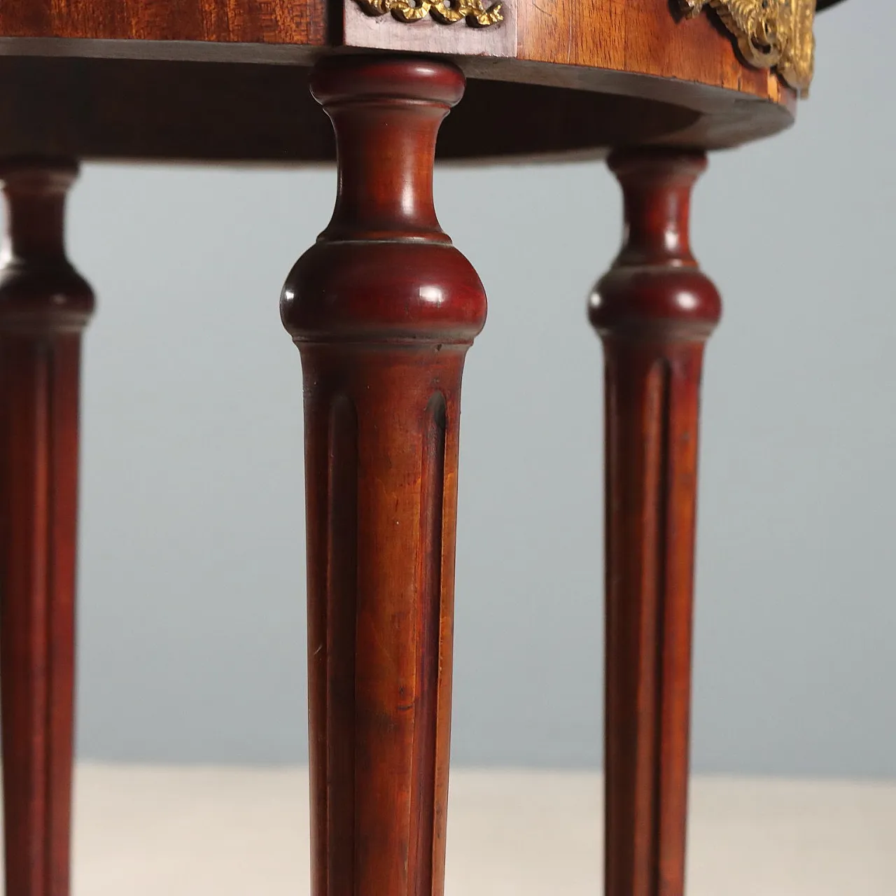 Center table in mahogany and marble, early 20th century 7