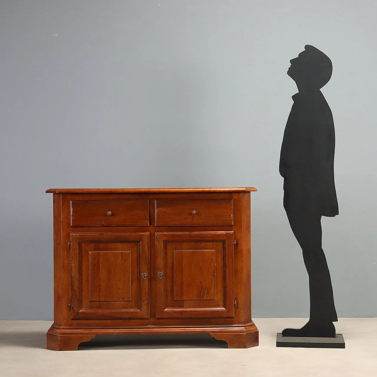 Credenza in noce scantonata, '900 3