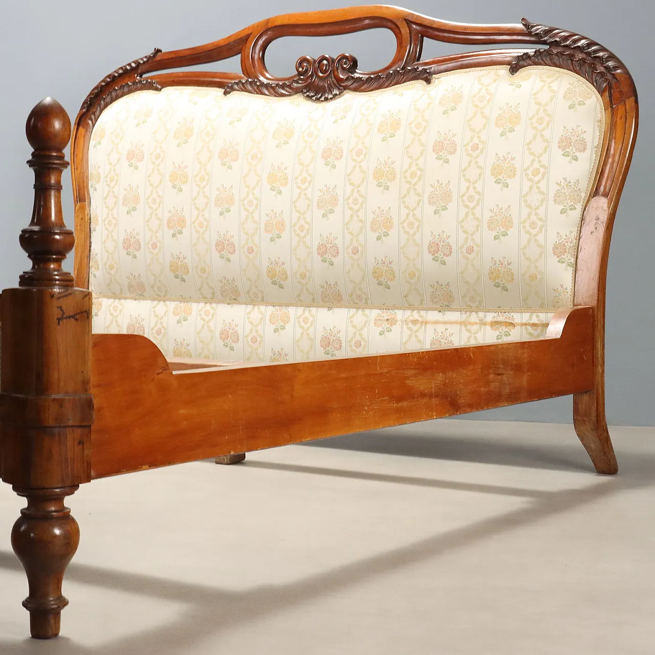 Louis Philippe double bed in mahogany, 19th century 10