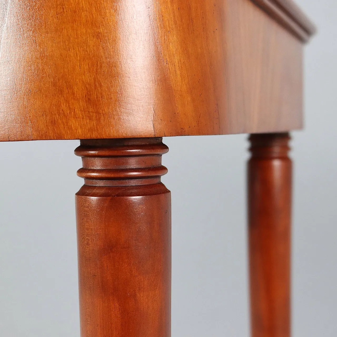 Console in mahogany veneer and brass, 1950s 7