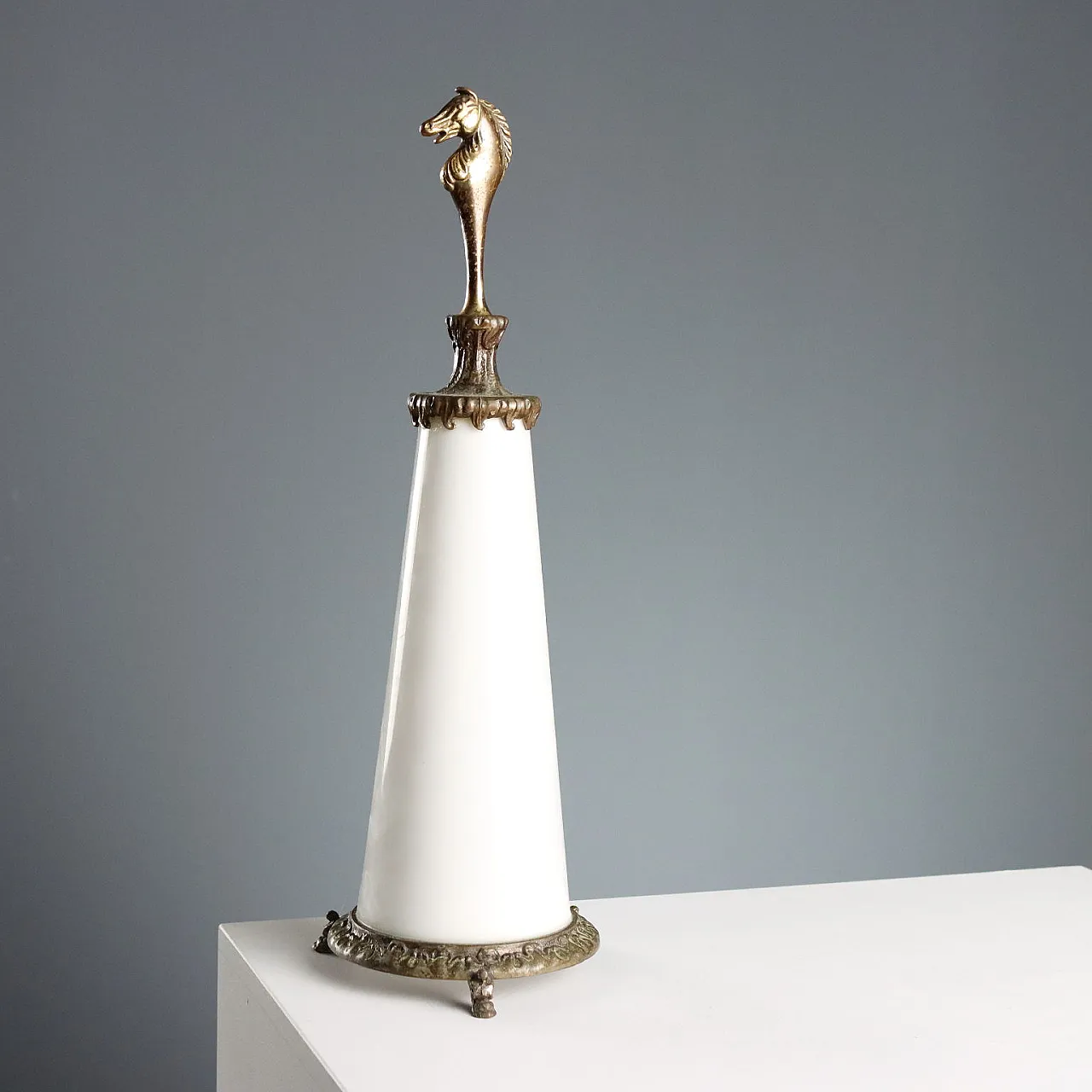 Equestrian themed bathroom accessory set, 20th century 9