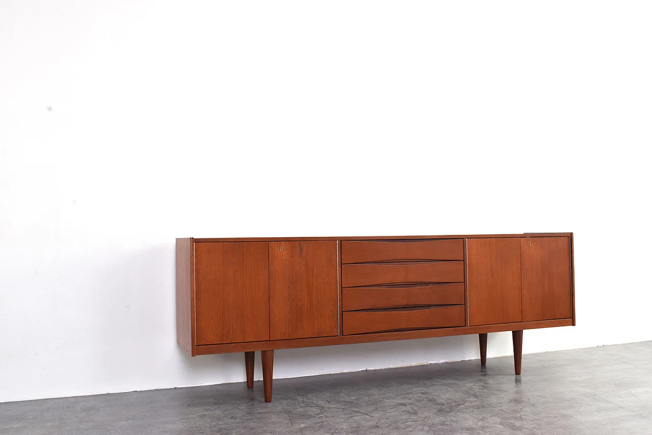 Credenza Mid-Century in teak di Skeie & Co. Norheimsund, anni '60. 8