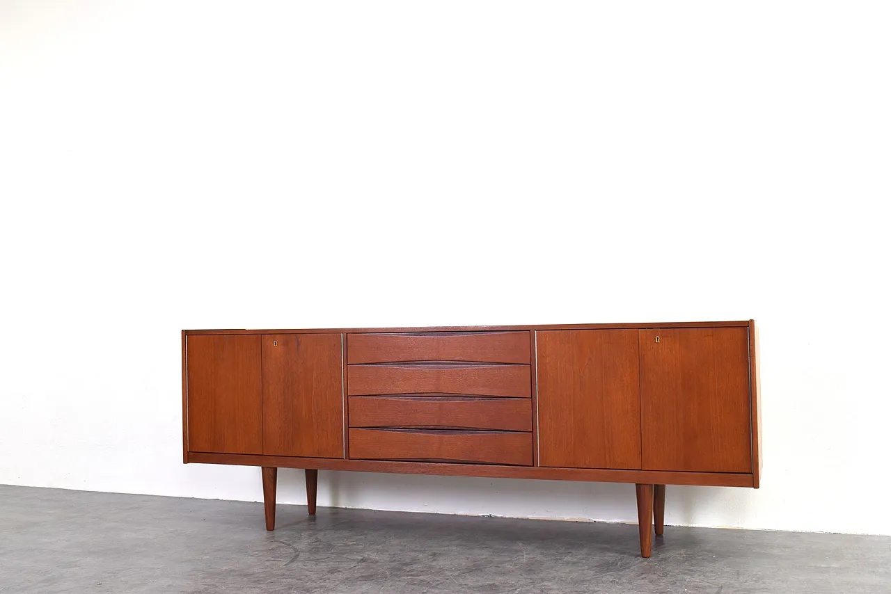 Credenza Mid-Century in teak di Skeie & Co. Norheimsund, anni '60. 9