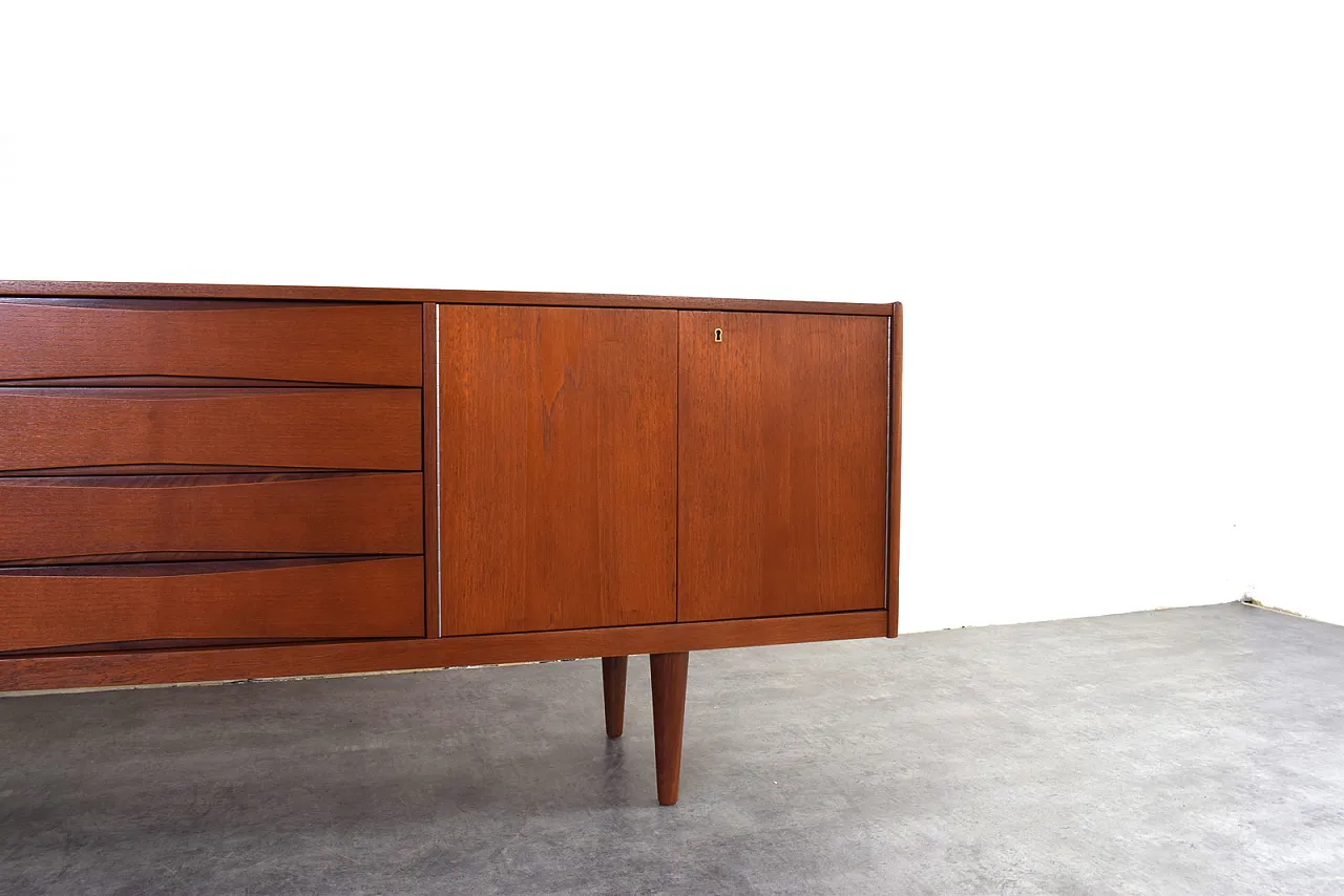 Credenza Mid-Century in teak di Skeie & Co. Norheimsund, anni '60. 13