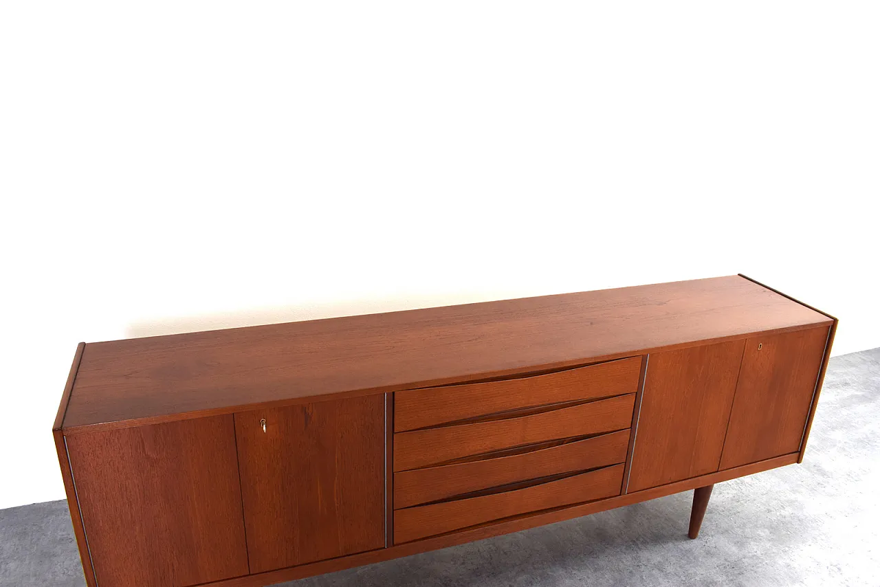 Credenza Mid-Century in teak di Skeie & Co. Norheimsund, anni '60. 14