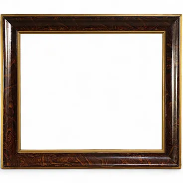 Lacquered and gilded wooden frame, 20th century