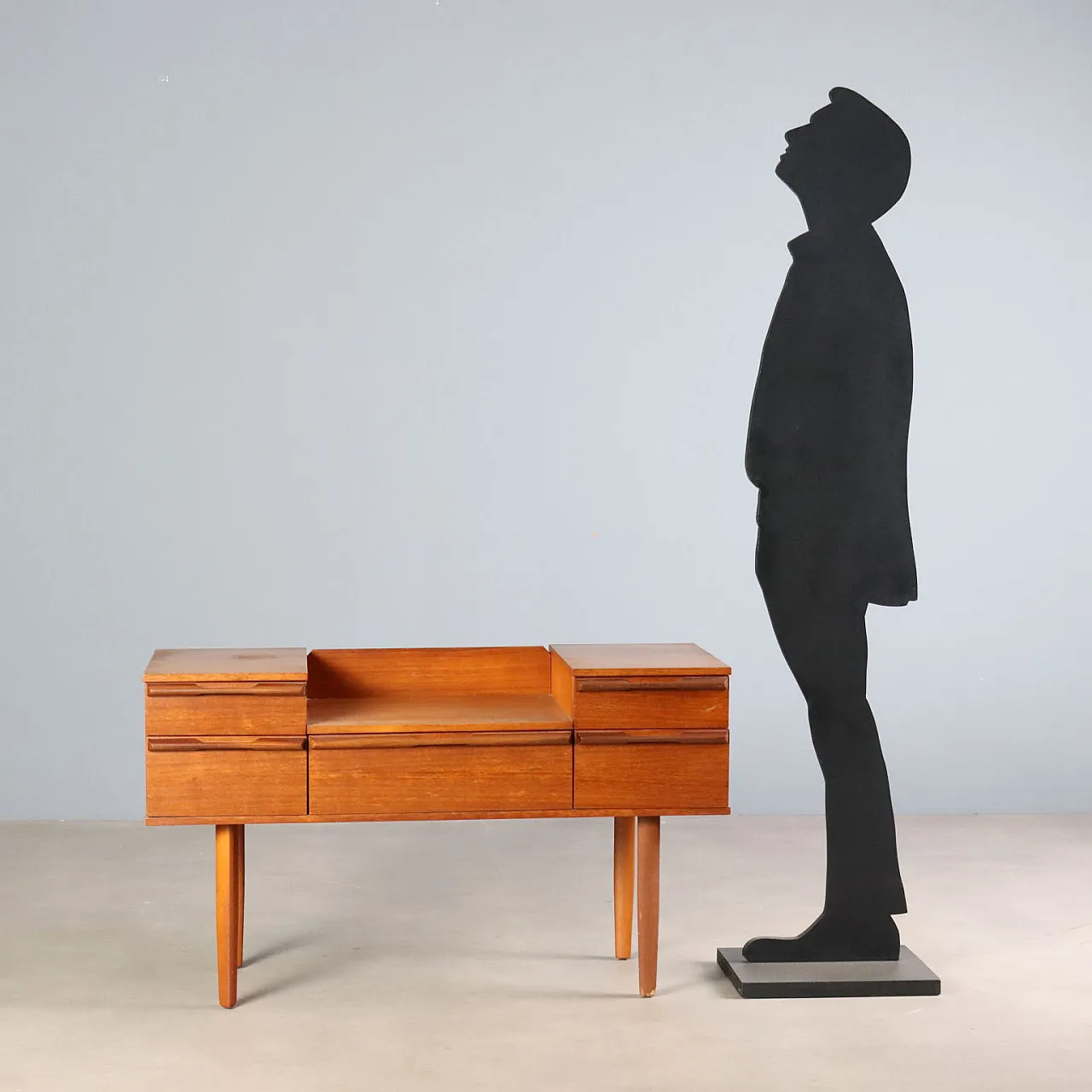 English cabinet with drawers, 1960s 3