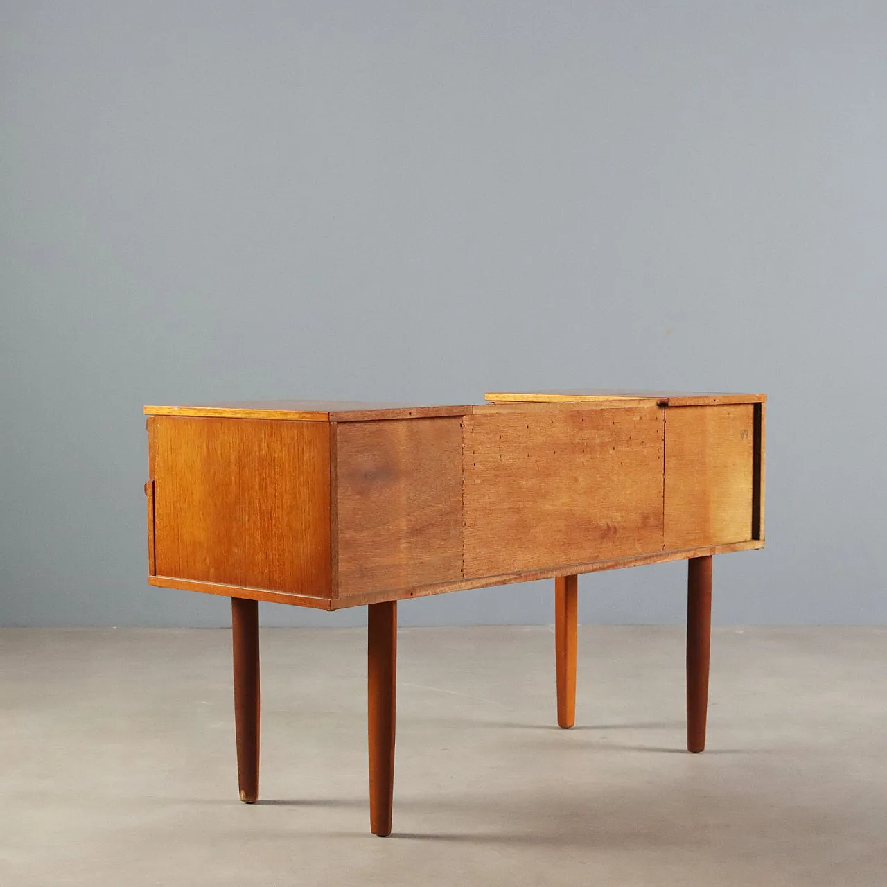 English cabinet with drawers, 1960s 10