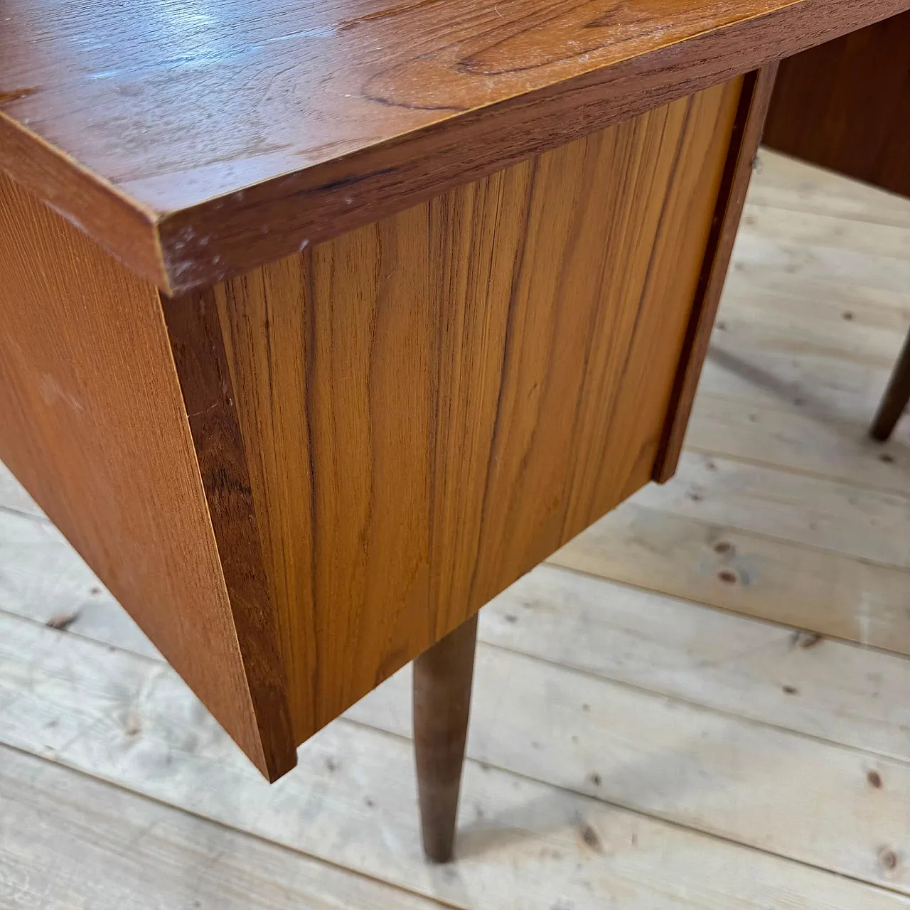 Scrittoio danese in teak, anni ’60 2