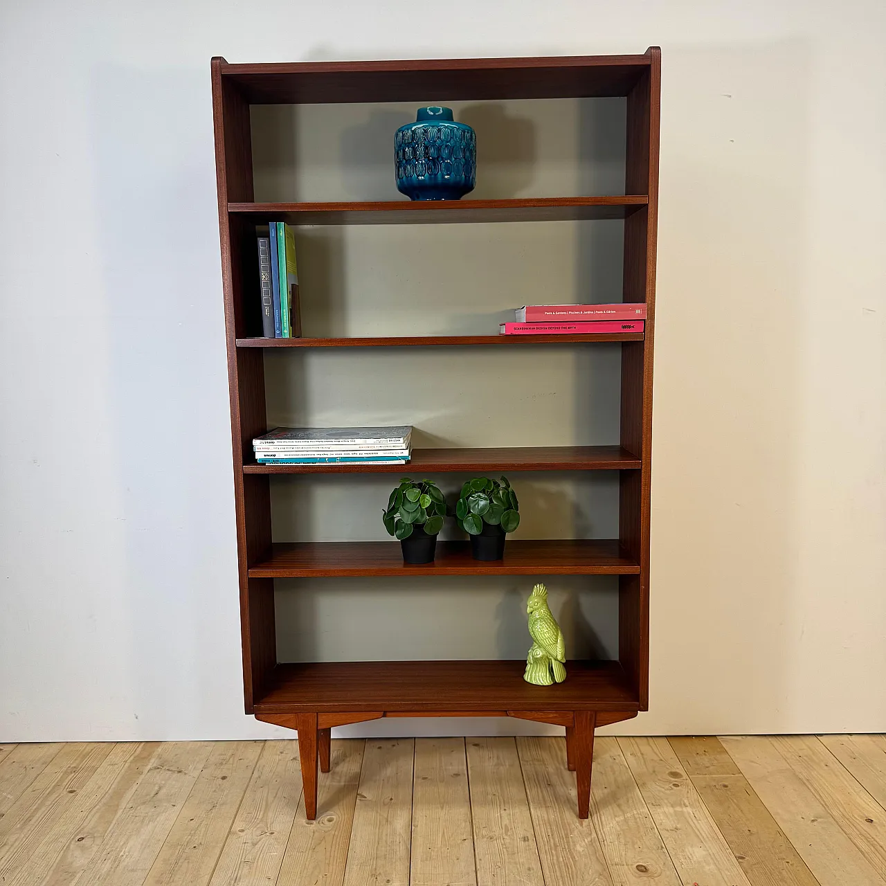 Libreria svedese in teak con cinque ripiani, anni ’60 7